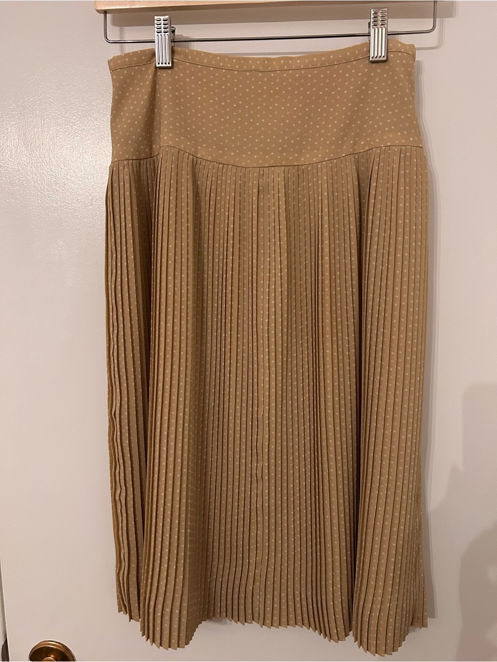 Club Monaco Pleated Midi Skirt in Tan with Dot Detail